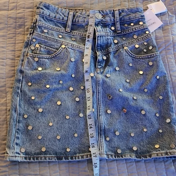 Beautiful Sandro Denim skirt - Picture 5 of 9